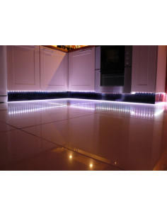 TIRA LED RGB 12V IP20 540LM